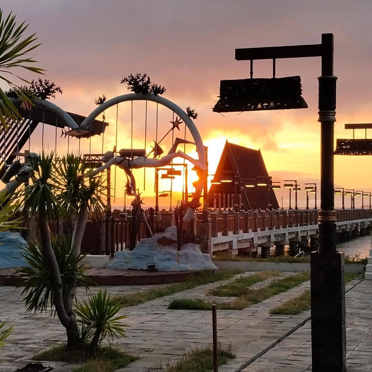 Mikha Bunaken
